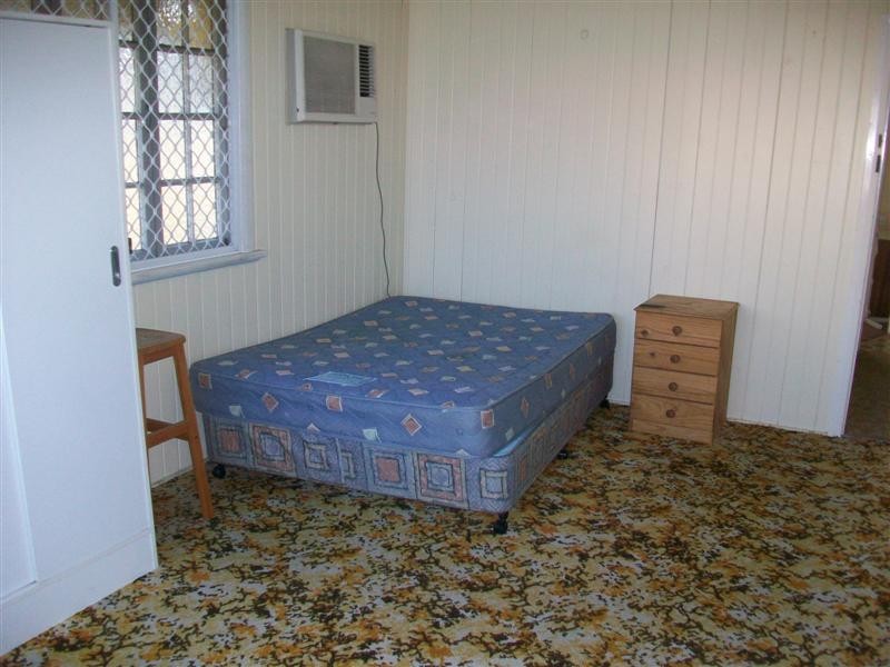 34 UPPER DAWSON Road, The Range QLD 4700