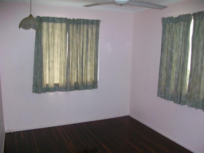 325 MARSH Avenue, Frenchville QLD 4701