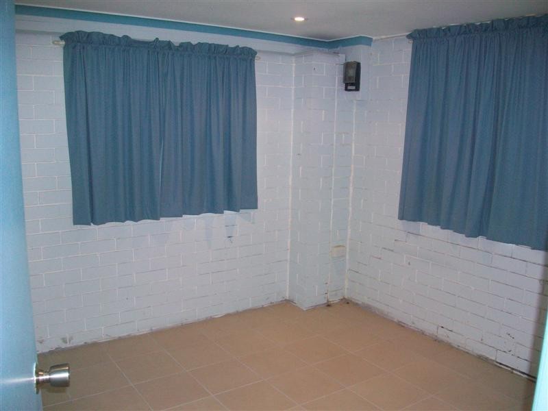 325 MARSH Avenue, Frenchville QLD 4701