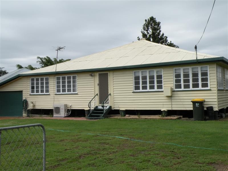 146 Hinchliff Street, Kawana QLD 4701