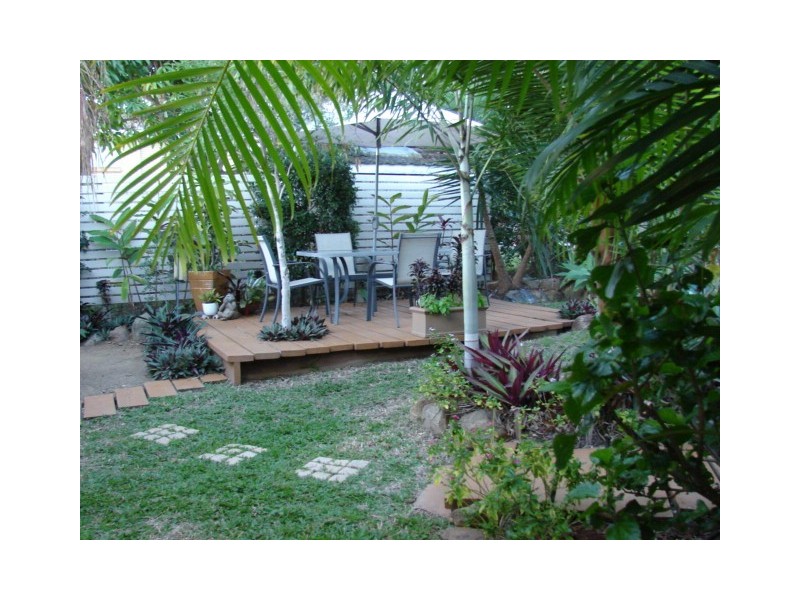 24 Busby Street, West Rockhampton QLD 4700