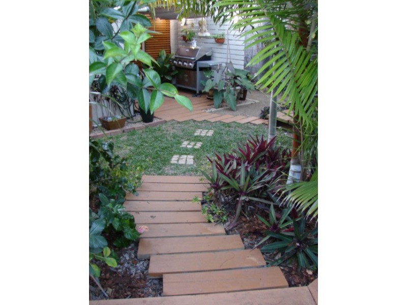 24 Busby Street, West Rockhampton QLD 4700