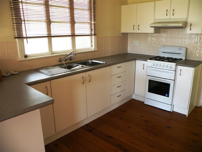 49 Spencer Street, The Range QLD 4700