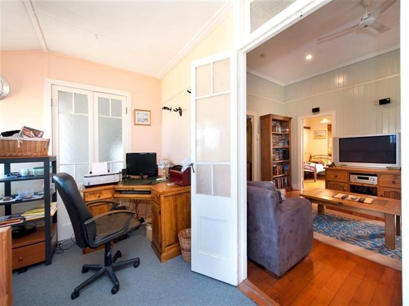 43 Church Street, Allenstown QLD 4700