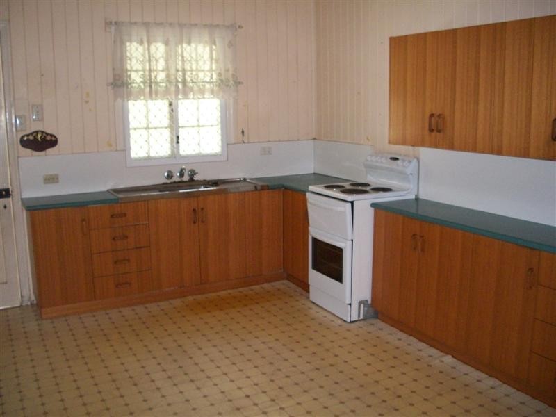 29 EDWIN Street, Berserker QLD 4701