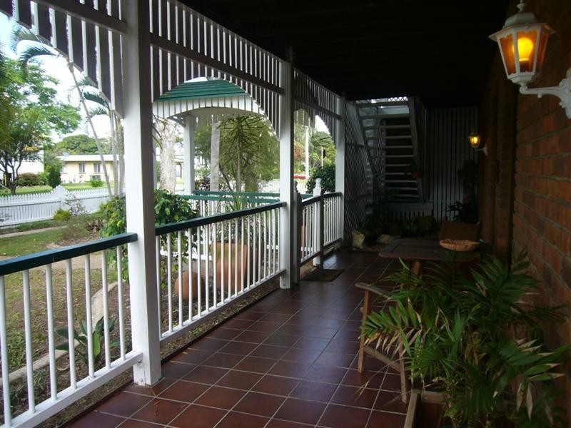 27 Armstrong Street, Berserker QLD 4701