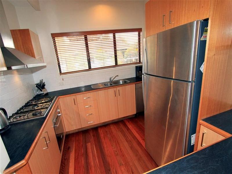 8 Herley Street, The Range QLD 4700