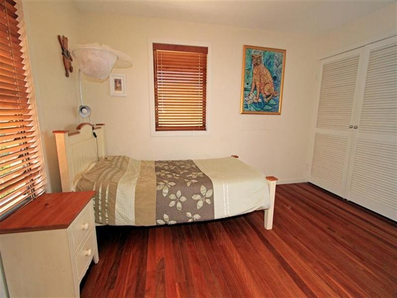 8 Herley Street, The Range QLD 4700