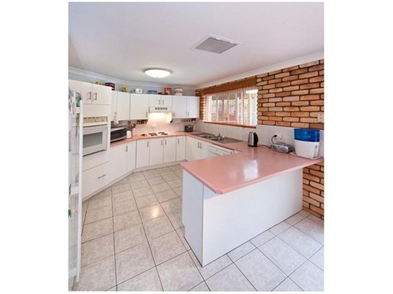 3 Cargill Avenue, Frenchville QLD 4701