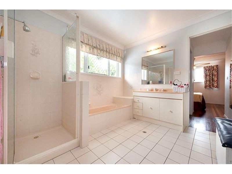 3 Cargill Avenue, Frenchville QLD 4701