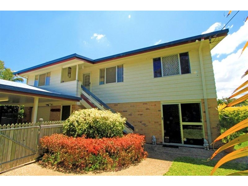 30 Elwing Street, Kawana QLD 4701