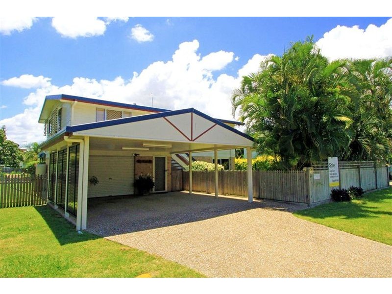 30 Elwing Street, Kawana QLD 4701