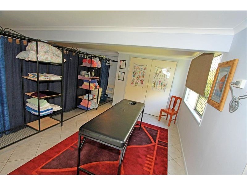 30 Elwing Street, Kawana QLD 4701