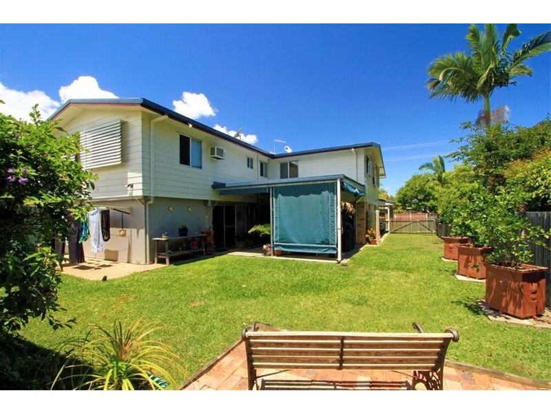 30 Elwing Street, Kawana QLD 4701