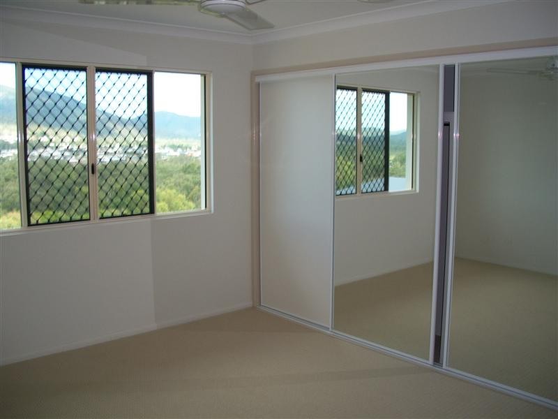 18 KILKENNY Court, Kawana QLD 4701