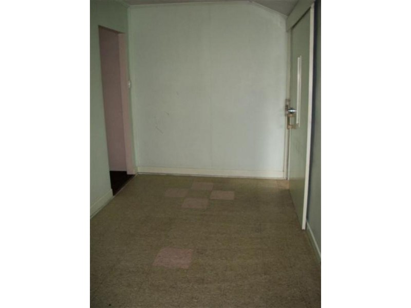 143 CAROLINE Street, The Range QLD 4700