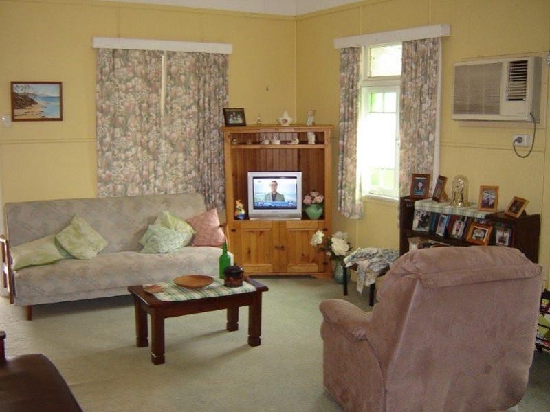 21 Davis Street, Allenstown QLD 4700