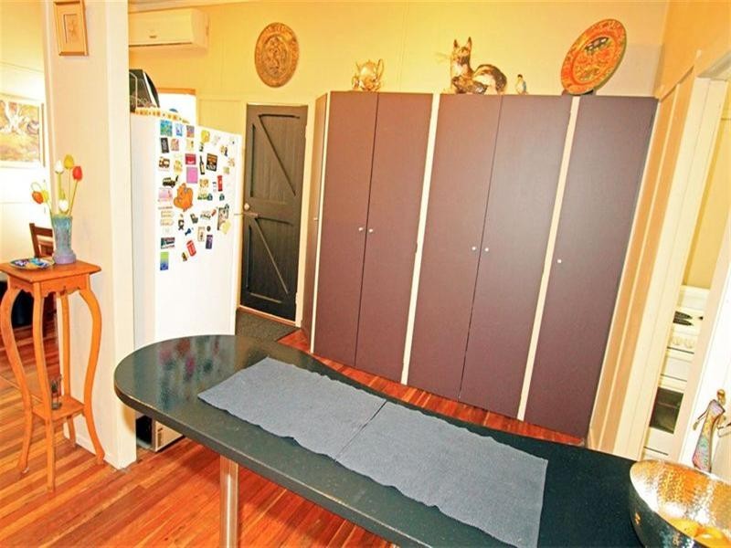 1 Meter Street, The Range QLD 4700