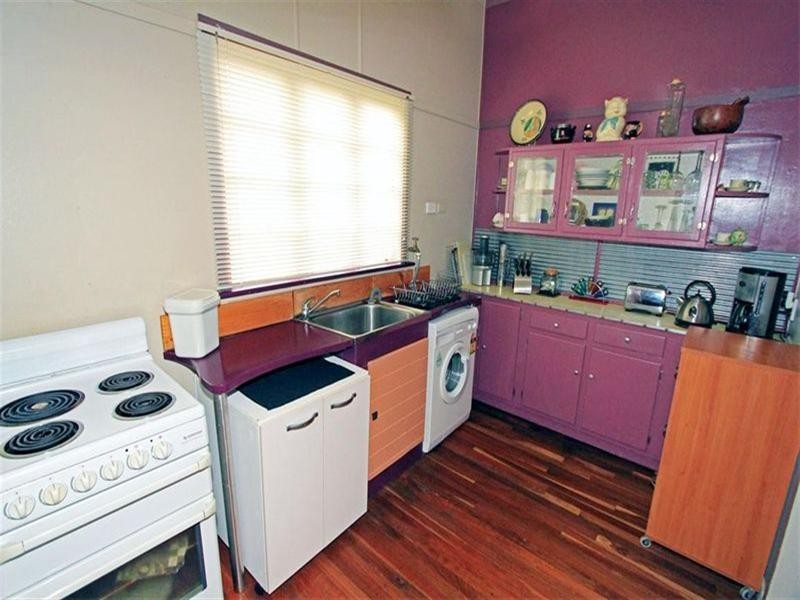 1 Meter Street, The Range QLD 4700