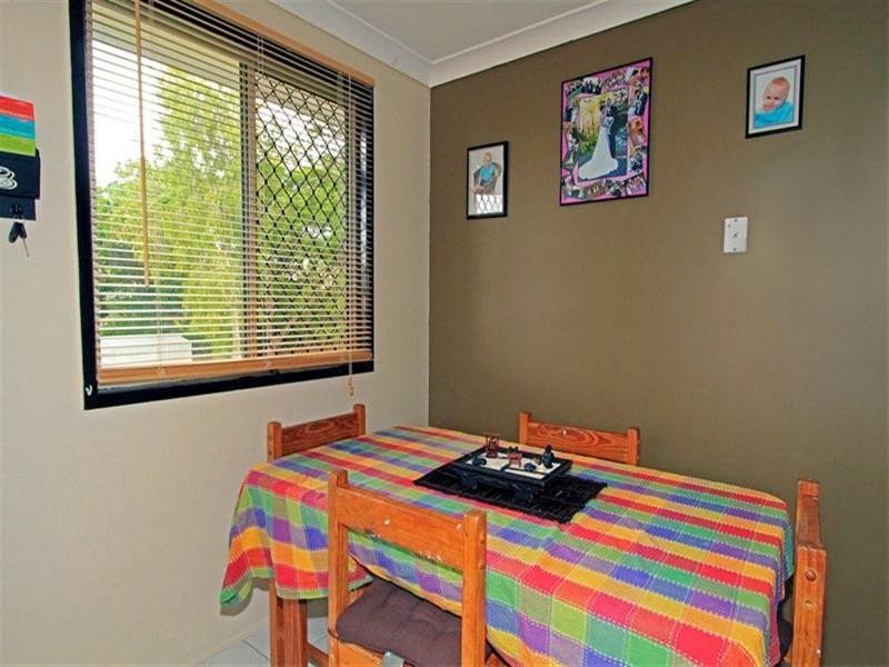 11 Charles Street, Berserker QLD 4701