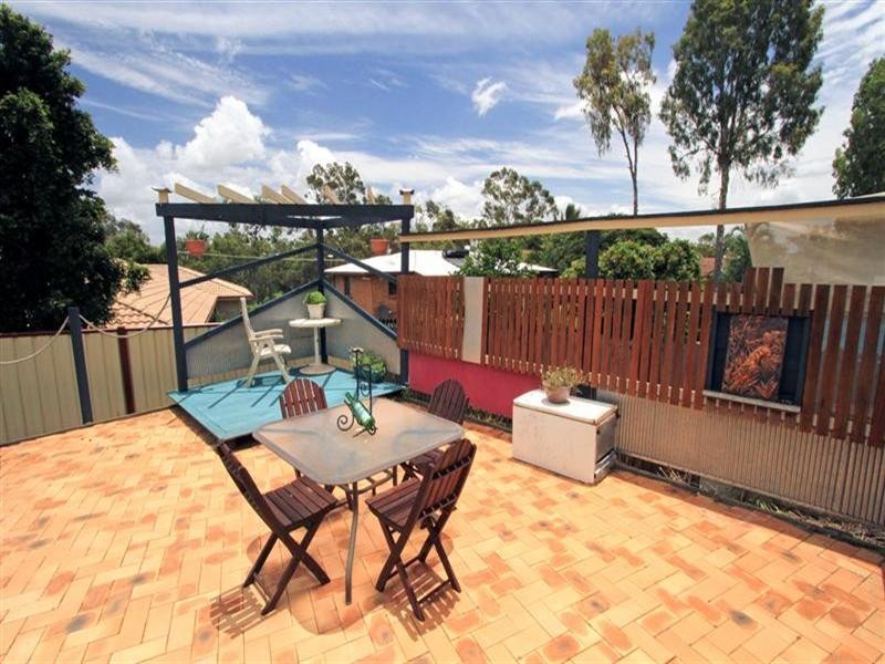 9 Hartwig Street, The Range QLD 4700
