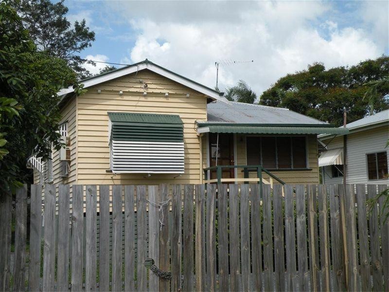 343 Bolsover Street, Depot Hill QLD 4700