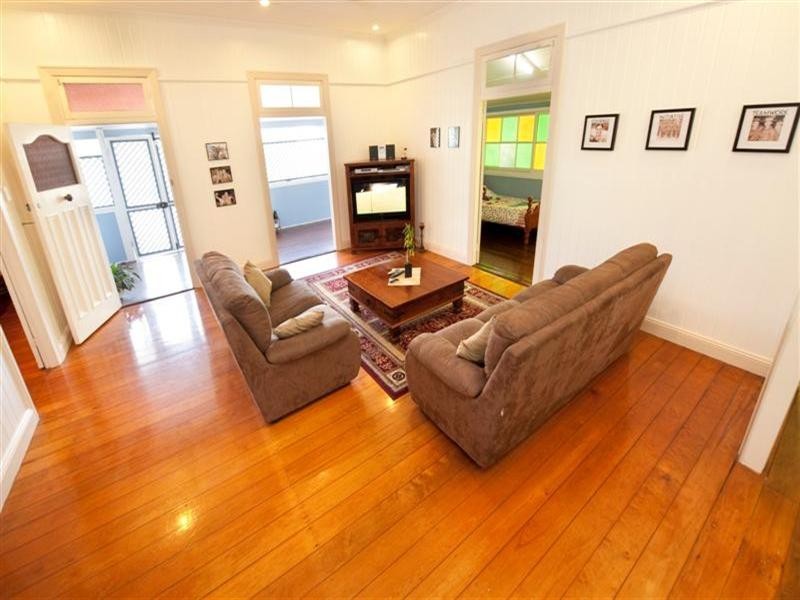 41 SEPARATION Street, Allenstown QLD 4700