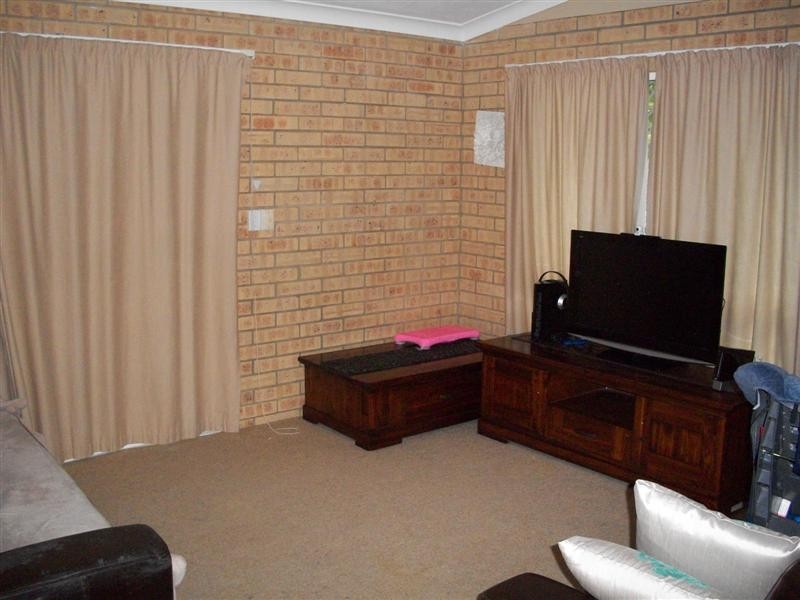 5 ACACIA Place, Kawana QLD 4701