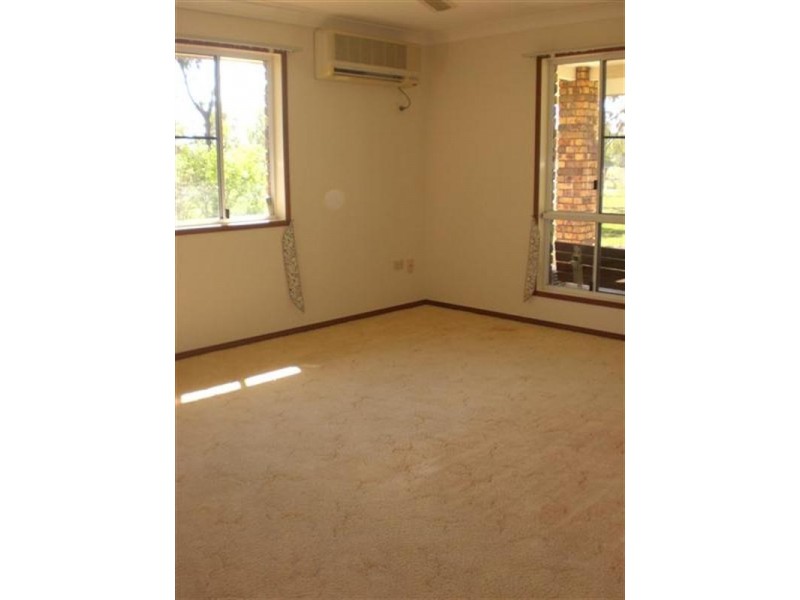 294 GLENDALE Road, Glendale QLD 4711