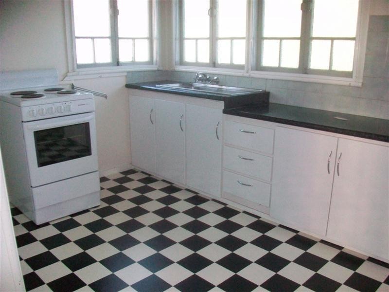 24 ETON Street, West Rockhampton QLD 4700