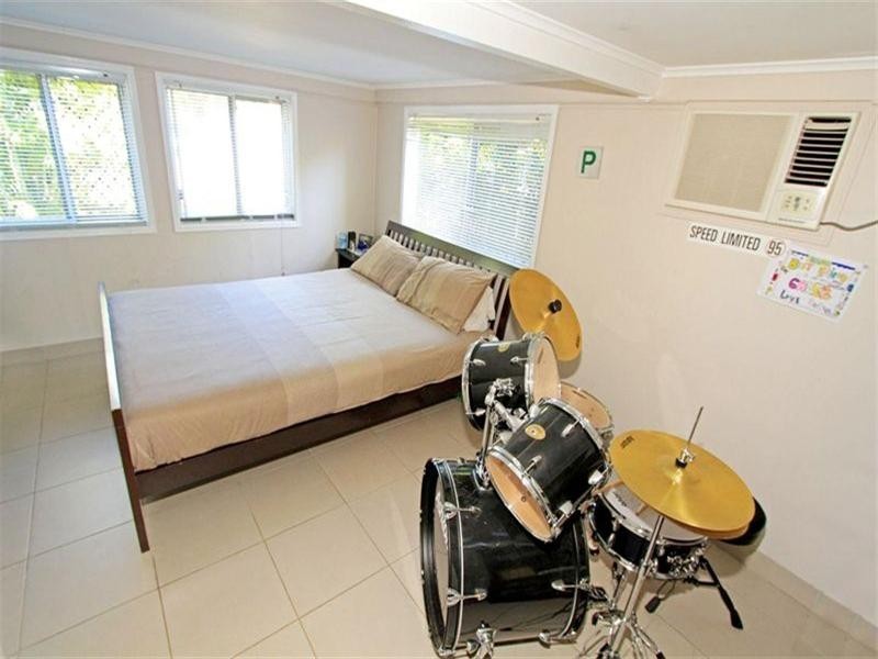 135 Randwick Street, Berserker QLD 4701