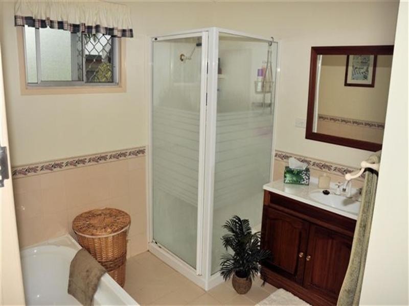 250 Coker Street, Berserker QLD 4701