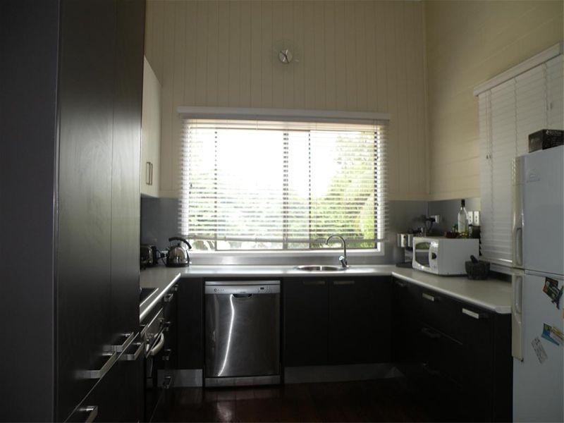 170 West Street, Allenstown QLD 4700