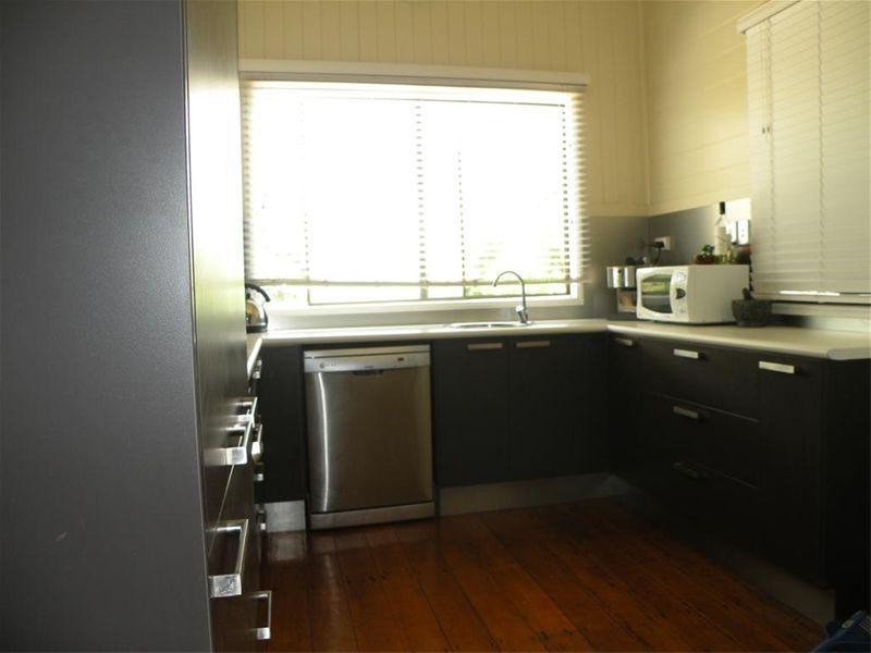 170 WEST Street, Allenstown QLD 4700