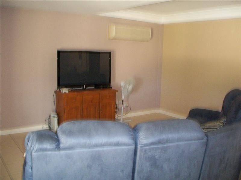 2/21 BERTRAM Street, Park Avenue QLD 4701