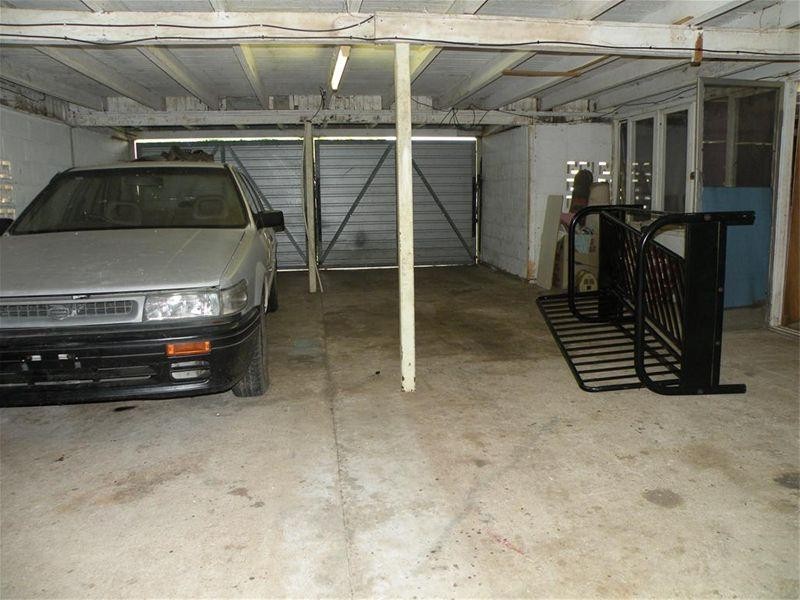 33 Cowap Street, Park Avenue QLD 4701