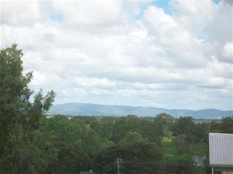 12 BOWEN Street, The Range QLD 4700
