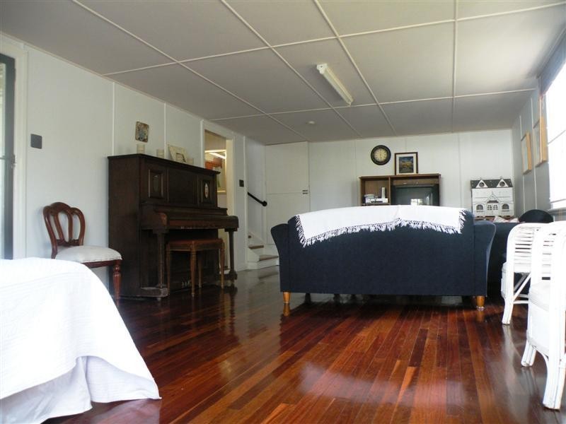 38 Cousins Street, The Range QLD 4700