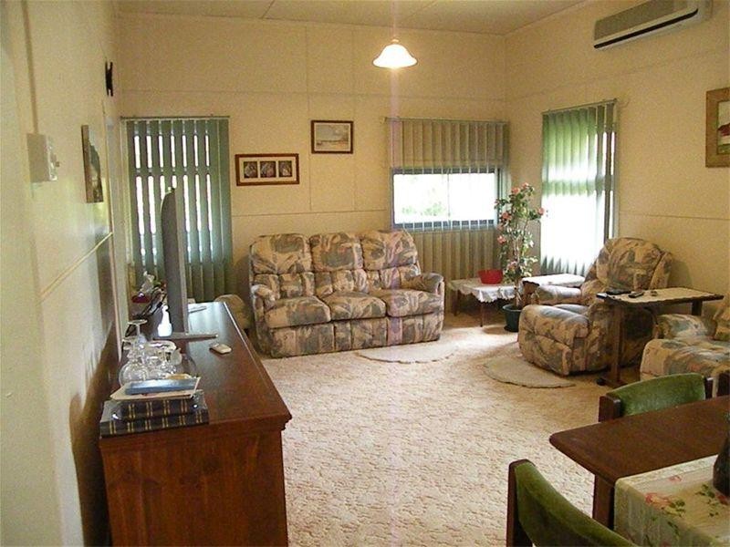 16 Hardacre Street, Wandal QLD 4700