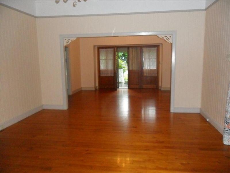 110 CAROLINE Street, The Range QLD 4700