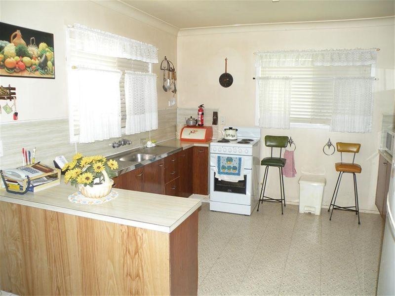 47 Gray Street, Park Avenue QLD 4701