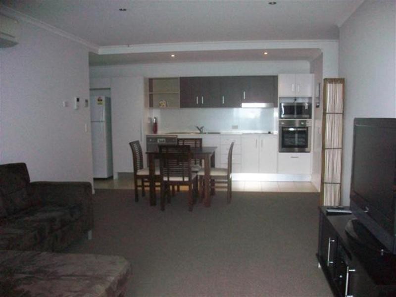 902/102 Victoria Parade, Rockhampton City QLD 4700