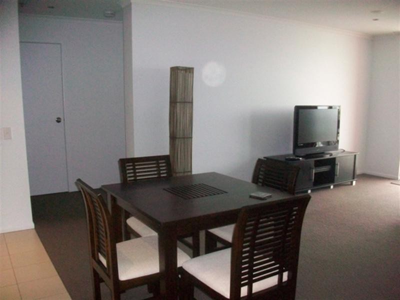 902/102 Victoria Parade, Rockhampton City QLD 4700