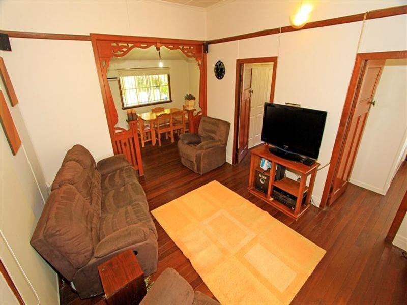 19 Spencer Street, The Range QLD 4700