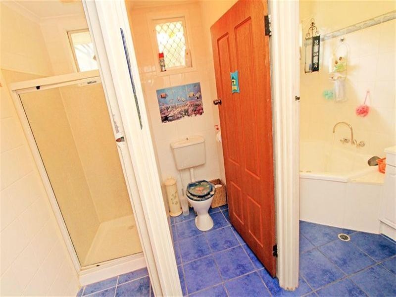 26 MacGregor Street, The Range QLD 4700