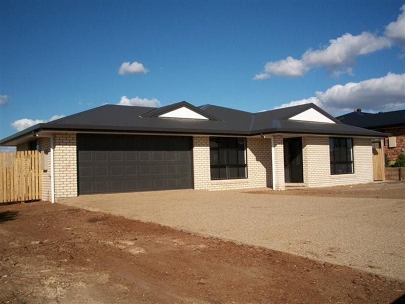 67 Buxton Drive, Gracemere QLD 4702