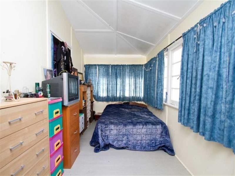 340 Rhodes Street, Koongal QLD 4701