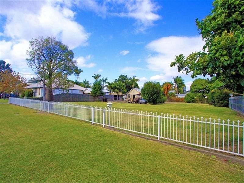 33 Hartley Street, Wandal QLD 4700