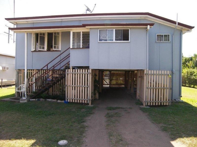 16 Musgrave Street, Berserker QLD 4701