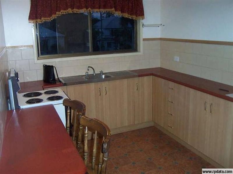 2/101 Archer Street, Allenstown QLD 4700